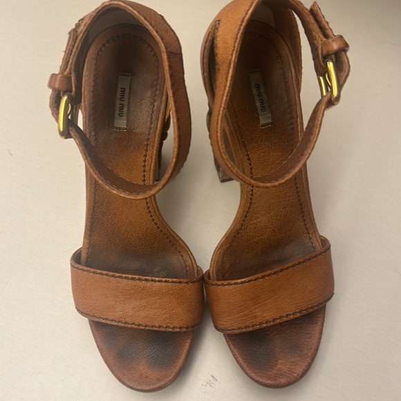 Miu Miu wood flower heels- size 36.5 - Picture 2 of 5
